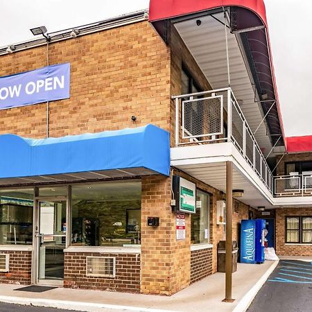 Motel 6-Elmsford, Ny - White Plains Eksteriør billede